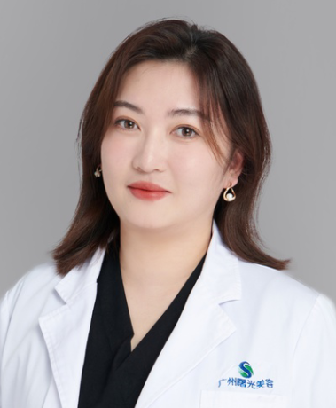 李婧彤
